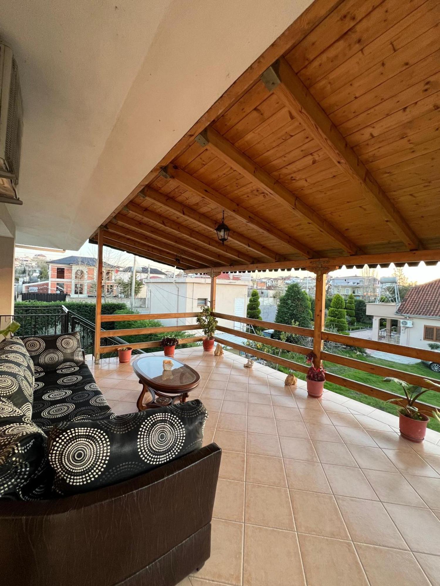 Villa Cerpja Kamez 外观 照片